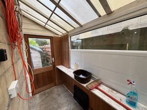 Photo 11- click for photo gallery